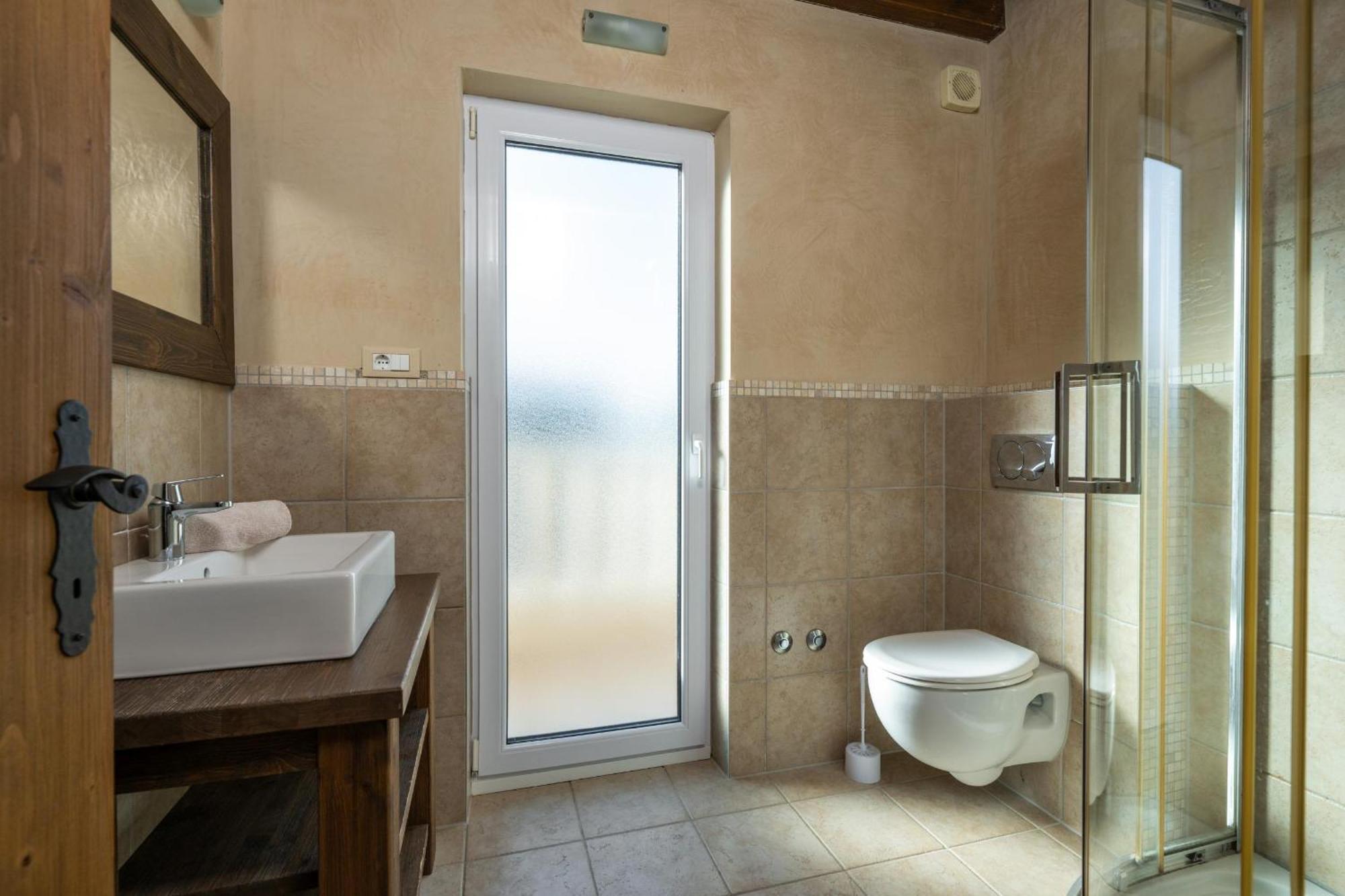 Villa Castagna Near The Sea With Private Pool And Sauna Premantura Zewnętrze zdjęcie