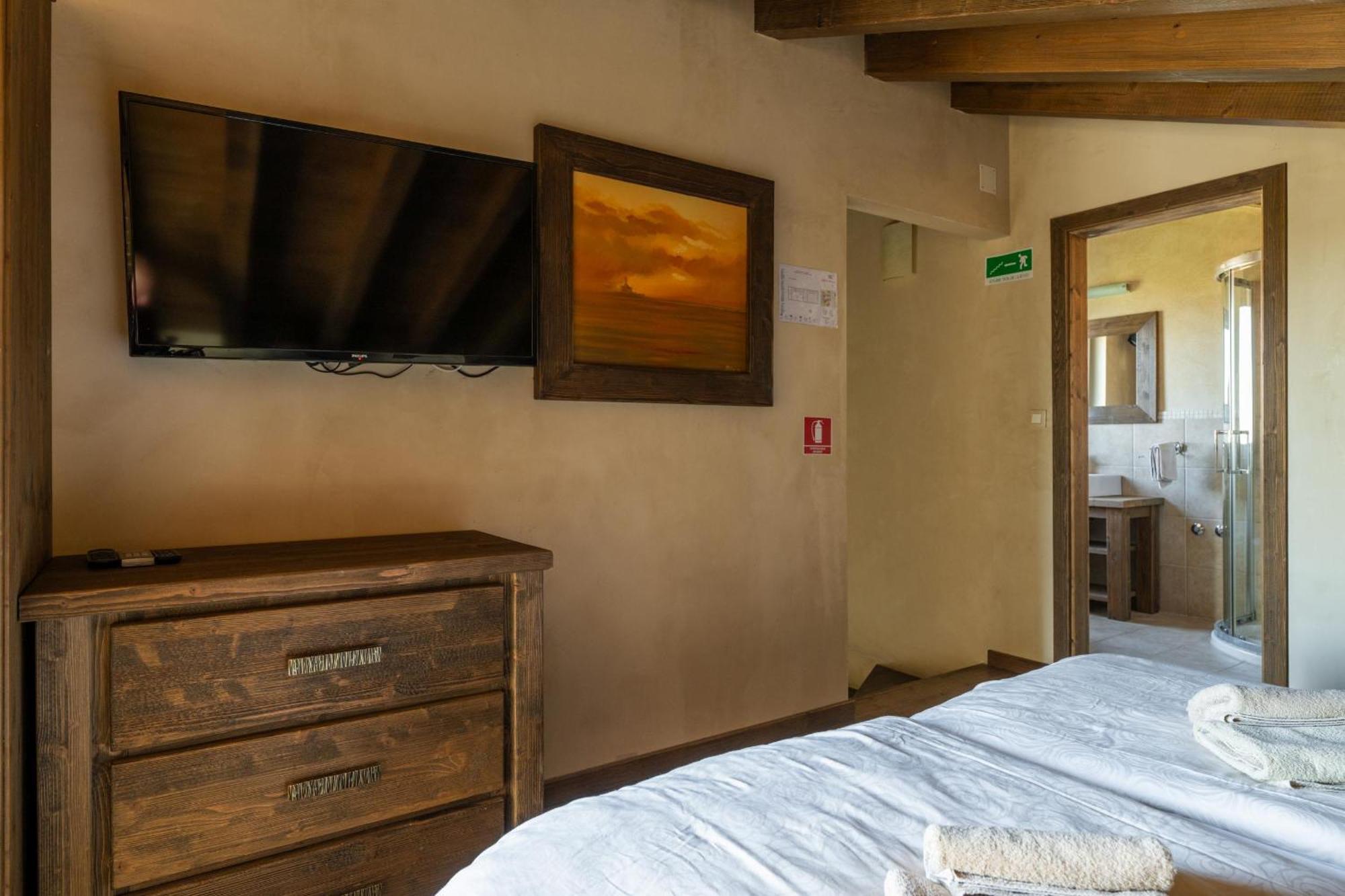 Villa Castagna Near The Sea With Private Pool And Sauna Premantura Zewnętrze zdjęcie